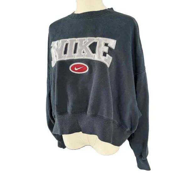 Nike Navy Crew Neck Sweatshirt Vintage Retro Long Sleeves Embroidered Medium - Picture 3 of 13